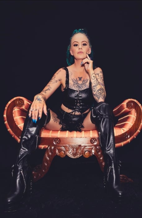 TheValkyrieGoddess Winged Piggys/Platinum Subs by TheValkyrieGoddess