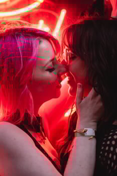 Online Non-Monogamy Coaching with Alice Lovegood