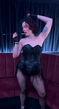 Burlesque interactive dinner-show