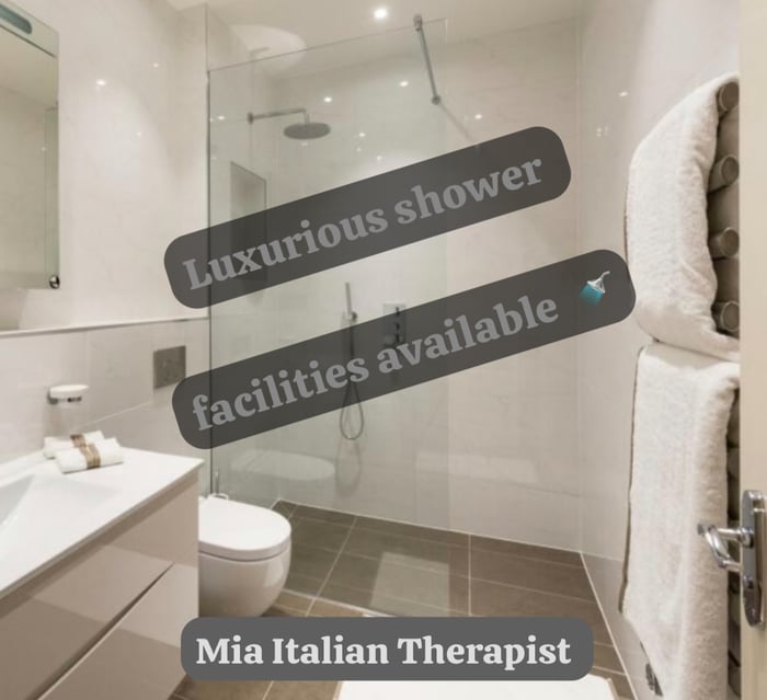 Mia_Italian Massage London Photo1