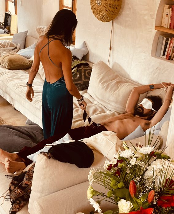 An Intimate Journey for Couples – Poetry, Tantra & Power Play