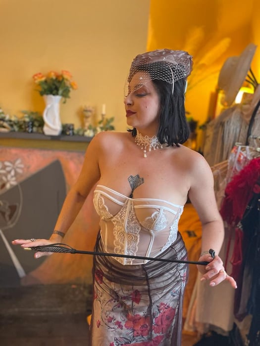 Sensual Illuminations by Thesensualstylist