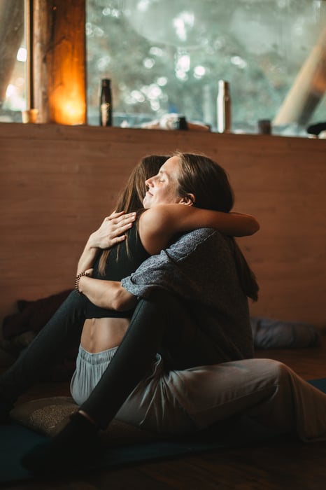 Online 1-on-1 Embodied Intimacy Coaching - Kink-Friendly Guidance for Highly Sensitive Souls by alexandraschulz