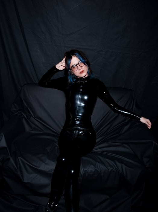 A sensual rope experience - PARIS by oliviarakki