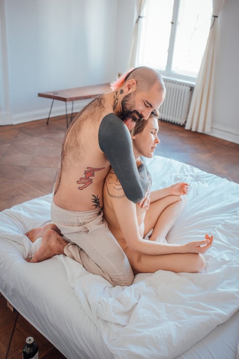 Cuddle / snuggle session by alexandredandelion