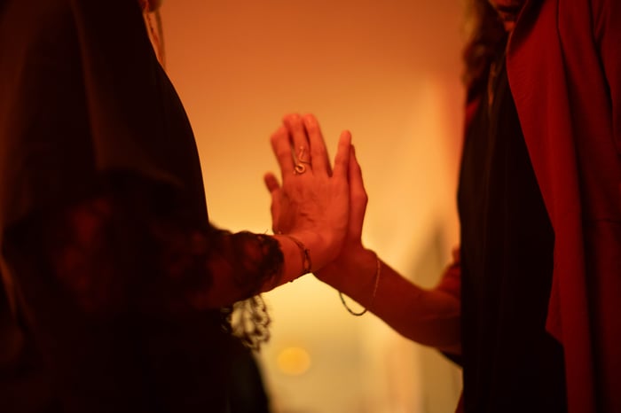 Relationships and Intimacy Therapy for couples 90 min by elianegerzelj